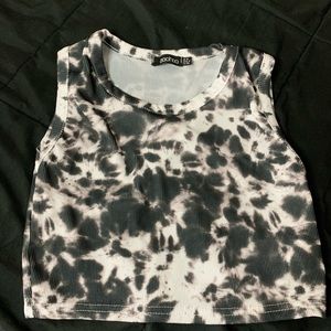 BooHoo Black Tie Dye Cropped Tank top
